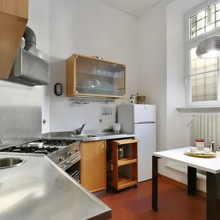 Pergola House ベッド・アンド・ブレックファスト ルッカ