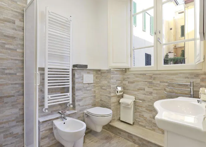 Pergola House Bed & Breakfast